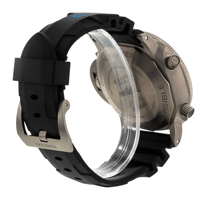 Panerai Luminor Submersible PAM00614 Image 3